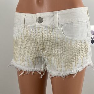 American Eagle stretch white denim shorts with sequins, size 2, EUC